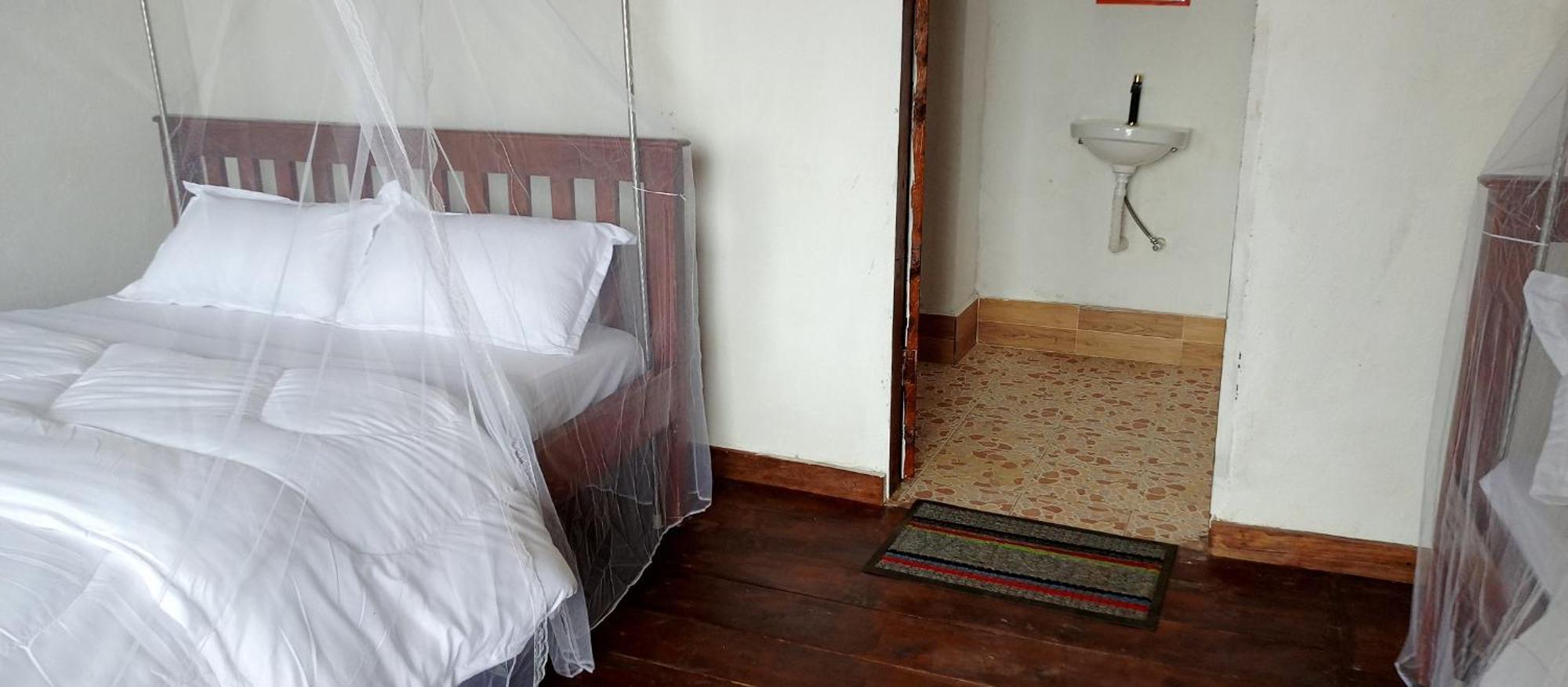 Ruhija Gorilla Guest House Kabale Exterior foto